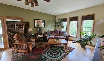 1157 E Dade 186, Ash Grove, MO 65604