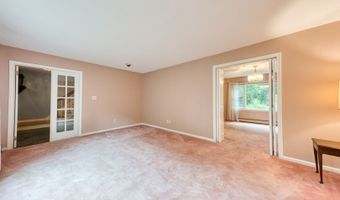 126 Grand View Ter, Brooklyn, CT 06234