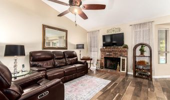 1638 N LONGMORE St, Chandler, AZ 85224