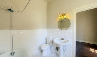 115 W 18th St, Ada, OK 74820