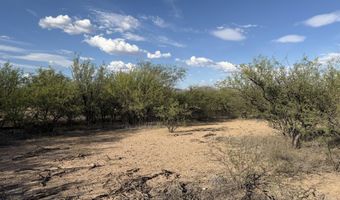 W Carefree Lane 390, Benson, AZ 85602