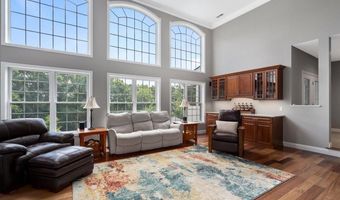 55 Cedar Crest Ln, Auburn, NH 03032