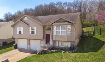 3867 Country Club Dr, Imperial, MO 63052