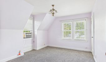 328 Marine Dr, Anderson, IN 46016