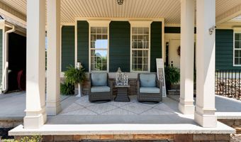130 Riverboat Dr SW, Adairsville, GA 30103