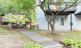 20 E Pembroke Rd 70, Danbury, CT 06811