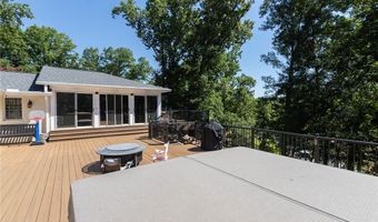 318 Bertha Dr, Anderson, SC 29625