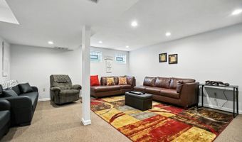 1271 Timberland Dr, Woodlawn, OH 45215