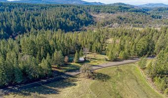 2526 Cobleigh Rd, Eagle Point, OR 97524