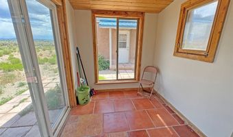 620 Tune Dr, Arroyo Hondo, NM 87513