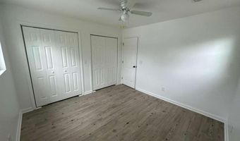 1147 Triple Hl, Macon, GA 31206
