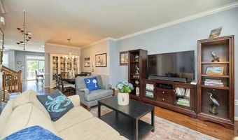 25066 CROXLEY GREEN Sq, Aldie, VA 20105