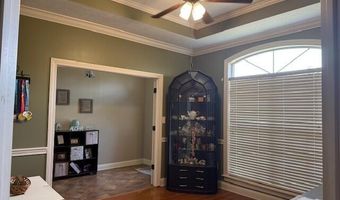 185 Apple Blossom Dr, Brandon, MS 39047