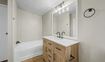 7451 W CABALLERO Ct, Arizona City, AZ 85123