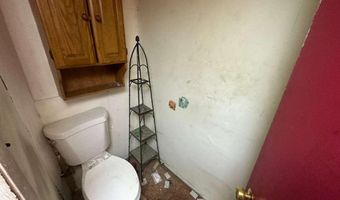 8 N ELLAMONT St, Baltimore, MD 21229