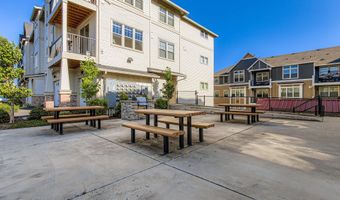 17126 SW SNOWDALE St 106, Beaverton, OR 97007