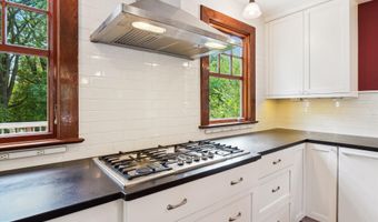 14 WILLIAMS St, Rockville, MD 20850