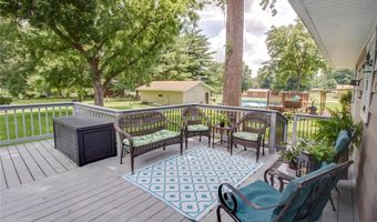 6607 Wenzel Rd, Alton, IL 62002