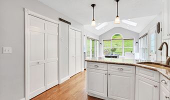 75 Brookside Pl, Cheshire, CT 06410