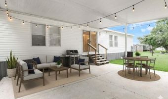 411 Louis Dr, Abbeville, LA 70510