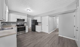 2392 Minerva Park Pl, Columbus, OH 43229