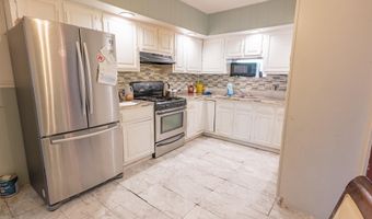 1020 MEADE St, Reading, PA 19611