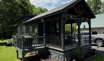 121 Lazy Bear Trl, Andrews, NC 28901
