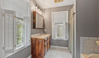20 Lamplight Dr 29, Atkinson, NH 03811