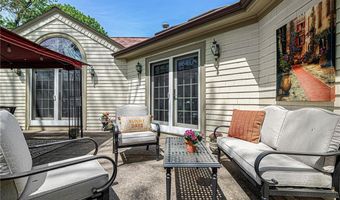 90 Putnam Pike, Johnston, RI 02919