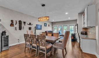 5633 Arbor Chase Dr, Ann Arbor, MI 48103