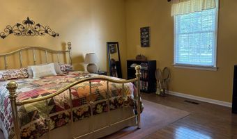 1104 8th St NW, Arab, AL 35016
