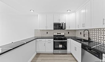 51-59 Bedford 3B, Bergenfield, NJ 07621