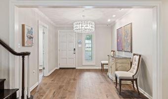 1127 N Monte Blanc Dr, Abbeville, LA 70510