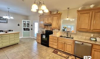 2259 E Laurel St, Atmore, AL 36502
