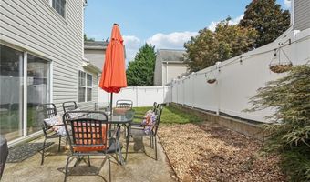 167 Swanee Ln, Woodstock, GA 30188