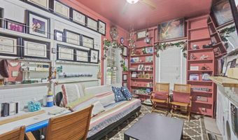 1748 Georgia St, Alford, FL 32420