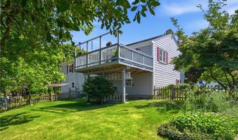 18 Continental Dr, Middletown, RI 02842