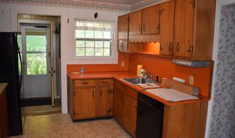 194 Wood Ln, Brandon, VT 05733