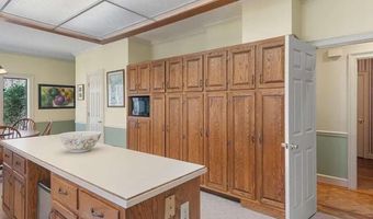 15905 Westbrook Rd, Alpharetta, GA 30004