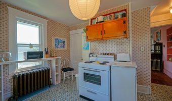 338 MARKET St, Lewes, DE 19958