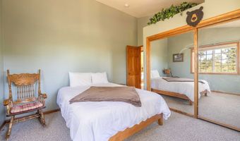 43942 Rainbow Ln, Angelus Oaks, CA 92305