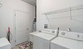 14 HIDDEN LAKE Cir, Barnegat, NJ 08005