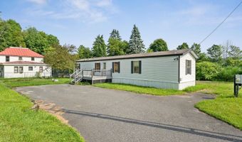 31 Lawrence Ave, Barre, VT 05641