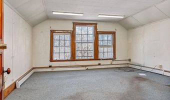 27 Ossipee Trl E, Standish, ME 04084