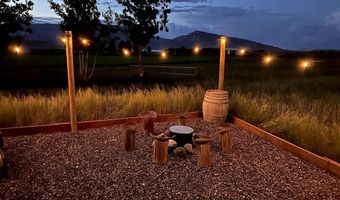 30 Carter Mountain Rd, Cody, WY 82414