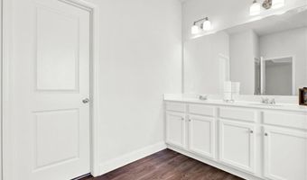 18 Castlemoor Loop, Adairsville, GA 30103