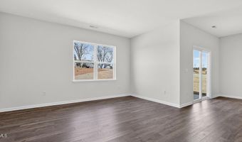 25 Green Laurel Dr, Angier, NC 27501