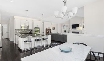 919 Ten Rod Rd, Exeter, RI 02822