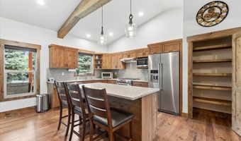 236 Bluebunch Ct, Bigfork, MT 59911
