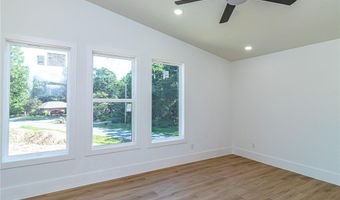 2 Scotch Broom Pl, Bella Vista, AR 72715